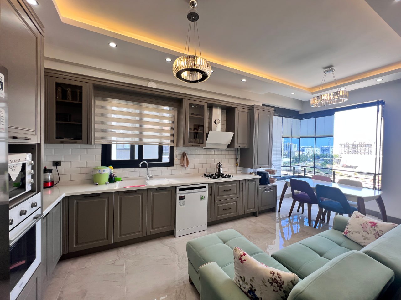 Apartamento 4+1 em Mezitli, Turkey N.º 16665