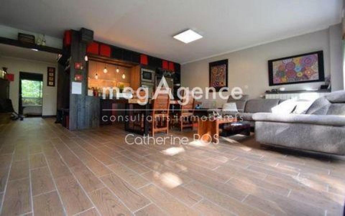 Apartamento de 3 dormitorios en Lambersart, France No. 33938