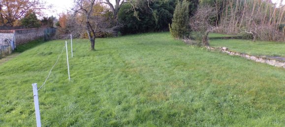 Terreno en Vierzon, France No. 47302 4