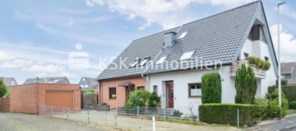 Adosado de 4 dormitorios en Dormagen, Germany No. 195293 2