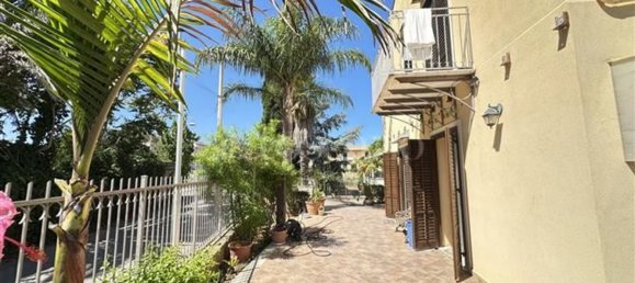 Villa T8 em Santa Flavia, Italy N.º 375096 5