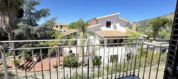 Villa T8 em Santa Flavia, Italy N.º 375096 15