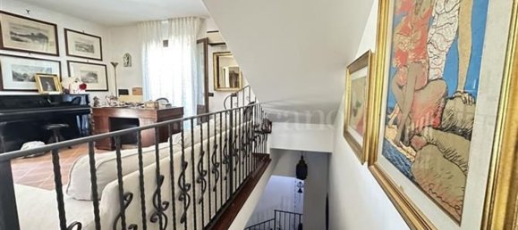 Villa T8 em Santa Flavia, Italy N.º 375096 34