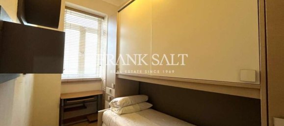 Квартира с 3 спальнями в Хамрун, Мальта № 11434 7