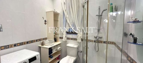 Квартира с 3 спальнями в Хамрун, Мальта № 11434 12