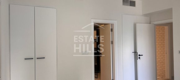 3 bedrooms Apartment in Remraam, UAE No. 6833 10