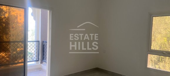 3 bedrooms Apartment in Remraam, UAE No. 6833 11