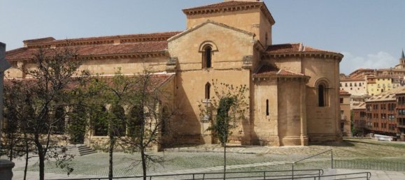 Propiedad comercial en Segovia, Spain 240 m² No. 26420 36