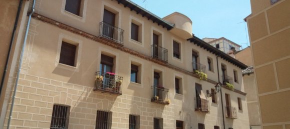 Propiedad comercial en Segovia, Spain 240 m² No. 26420 26