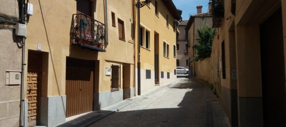 Propiedad comercial en Segovia, Spain 240 m² No. 26420 28