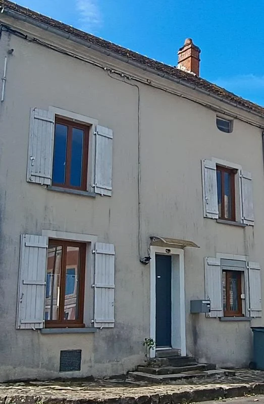 4 bedrooms House in Montreuil-aux-Lions, France No. 352483