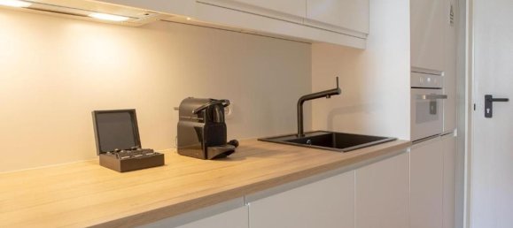 417m² Building in Porto, Portugal No. 136457 24