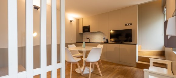 417m² Building in Porto, Portugal No. 136457 6