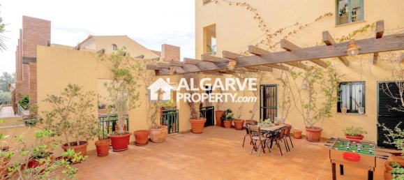 4 Schlafzimmer Doppelhaus in Quarteira, Portugal, Nr. 306344 40