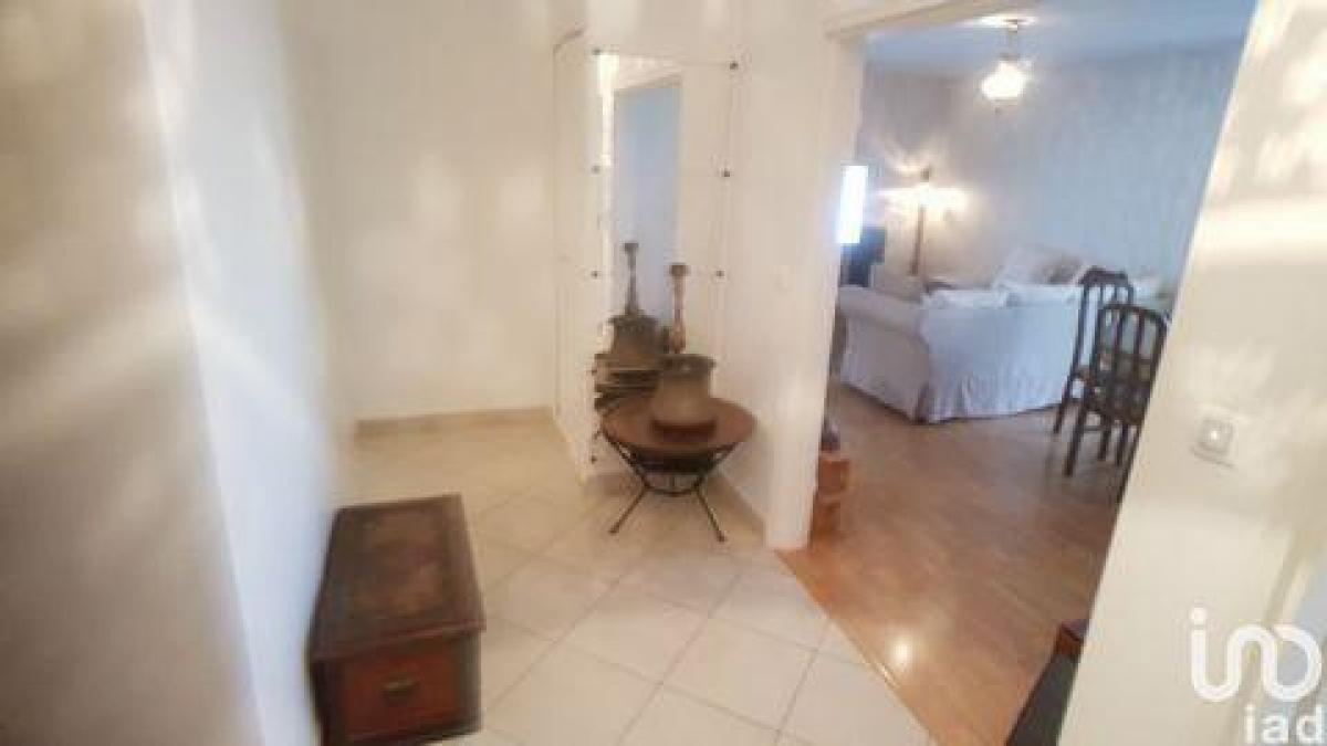 Apartamento com 3 quartos em condomínio em Troyes, France N.º 35531