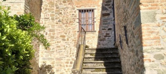 Casa de 7 habitaciónes en Carmignano, Italy No. 174315 6