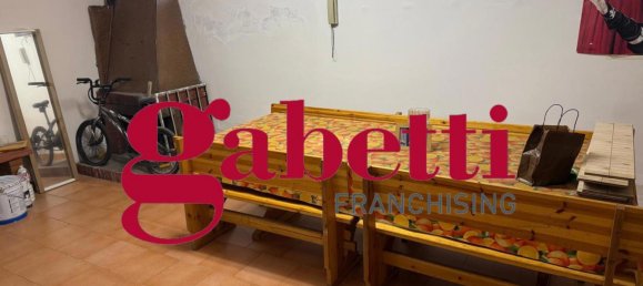 Casa de 5 habitaciónes en Caserta, Italy No. 325836 44