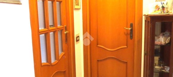 3 rooms Apartment in Rome, Italy No. 34000 8
