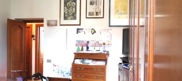 3 rooms Apartment in Rome, Italy No. 34000 15