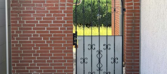 4 rooms Townhouse in Bremen, Germany No. 246700 2