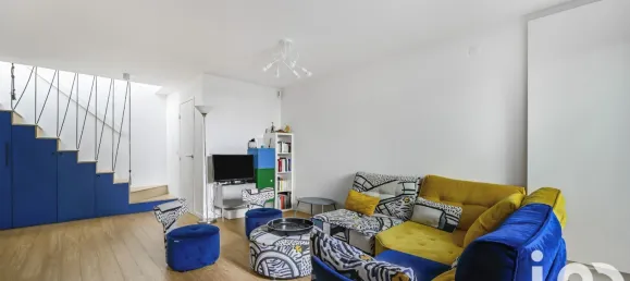 3 Schlafzimmer Doppelhaus in Pantin, France, Nr. 318961 4