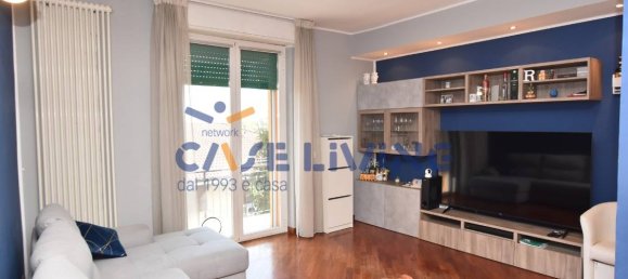 Квартира с 2 спальнями в Новильо, Италия № 378792 4