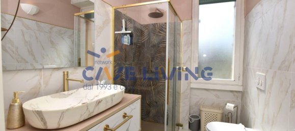 Квартира с 2 спальнями в Новильо, Италия № 378792 2