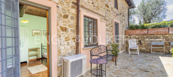 3 غرف نوم منزل في Prato, Italy رقم 104982 14