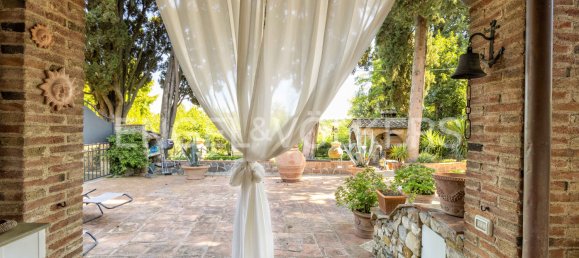 3 غرف نوم منزل في Prato, Italy رقم 104982 3