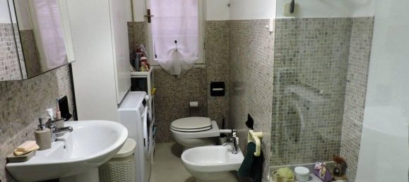 2 rooms Apartment in Genoa, Italy No. 38576 15