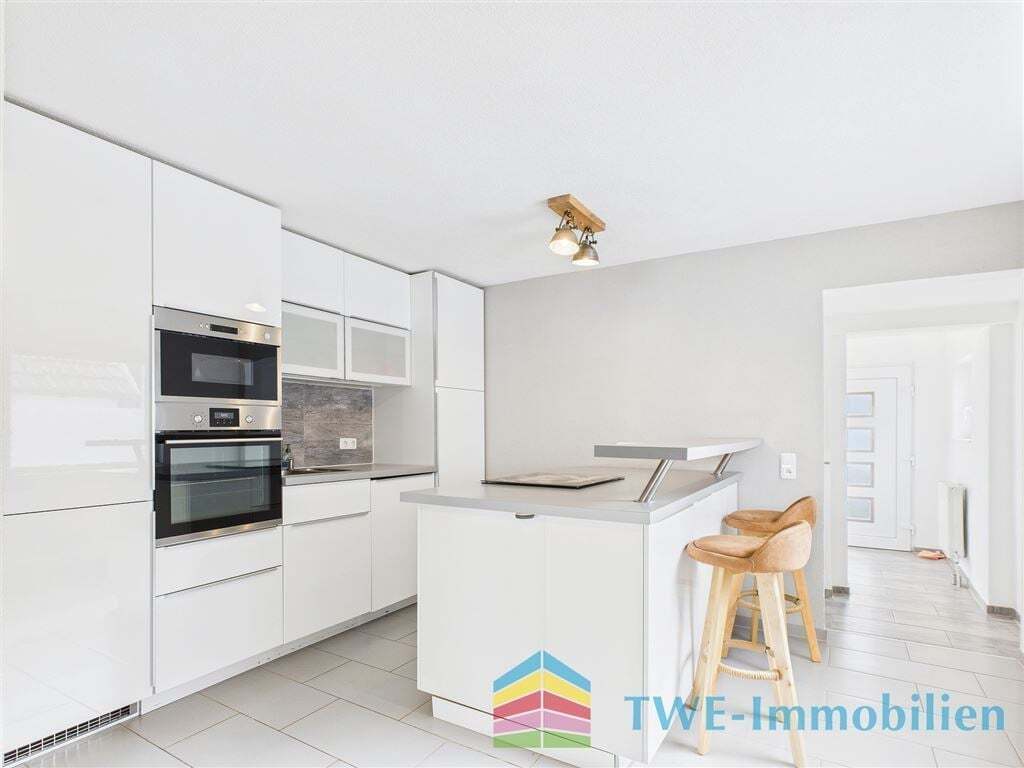 4-Zimmer Haus in Karlsruhe, Germany, Nr. 364098