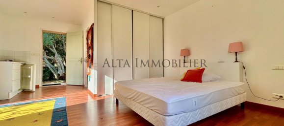 2 bedrooms Villa in Bonifacio, France No. 92930 20
