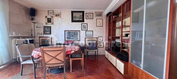 2 Schlafzimmer Wohnung in Bovisio Masciago, Italy, Nr. 312163 3