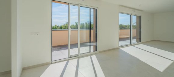 4-salle Penthouse à Talange, France No. 77433 17