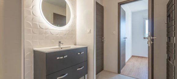 4-salle Penthouse à Talange, France No. 77433 15