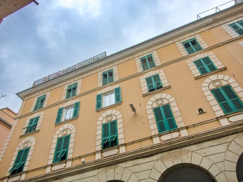 Apartamento T3 em Genoa, Italy N.º 140502