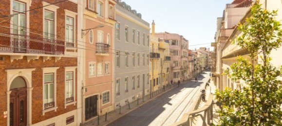 3 bedrooms Apartment in Lisbon, Portugal No. 121850 8