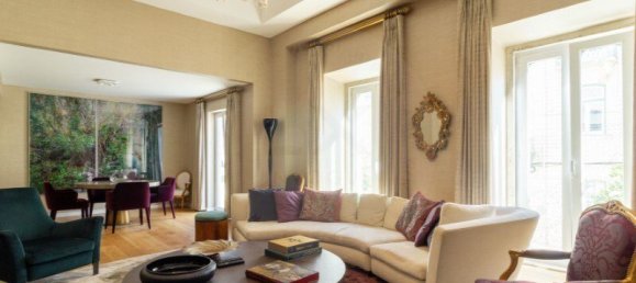 3 bedrooms Apartment in Lisbon, Portugal No. 121850 2