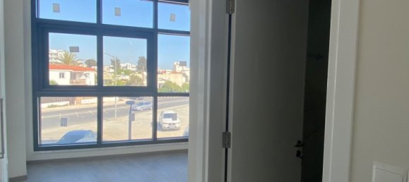 Квартира с 3 спальнями в Пафос, Кипр № 32 10