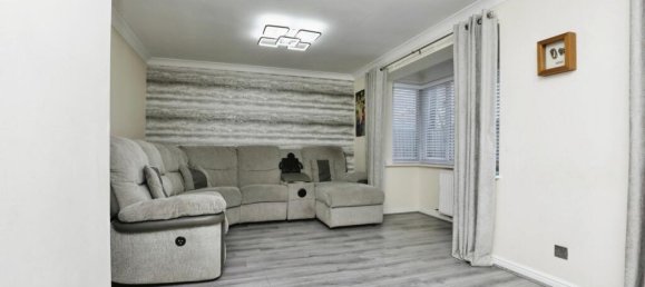 3 Schlafzimmer Haus in Skelmersdale, United Kingdom, Nr. 2046 2
