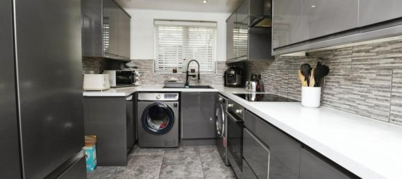 3 Schlafzimmer Haus in Skelmersdale, United Kingdom, Nr. 2046 5