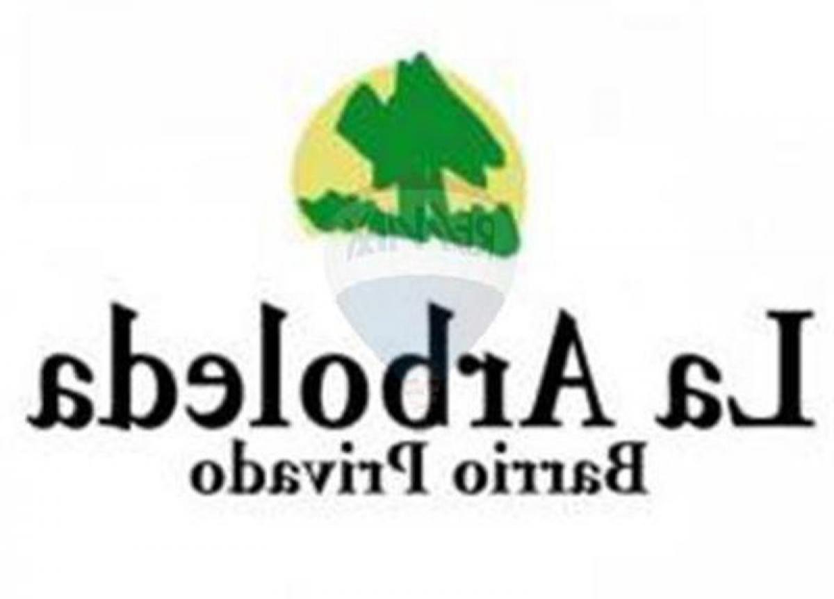  Land in Ituzaingo, Argentina No. 116219