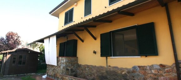 5-Zimmer Villa in Carrara, Italy, Nr. 293286 2