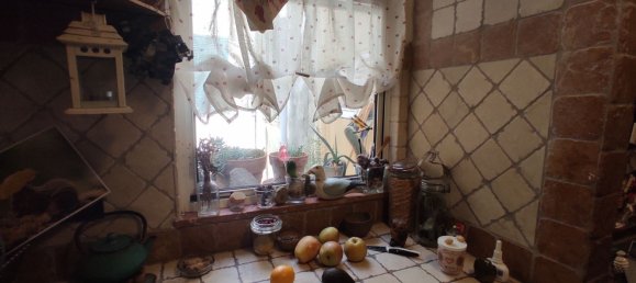 Квартира с 4 комнатами в Ливорно, Италия № 140123 28