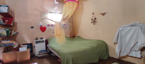 Квартира с 4 комнатами в Ливорно, Италия № 140123 11