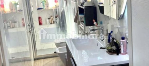 2 Schlafzimmer Wohnung in Turin, Italy, Nr. 56122 8