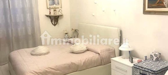 2 Schlafzimmer Wohnung in Turin, Italy, Nr. 56122 5