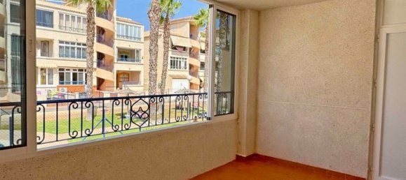 Apartamento de 2 dormitorios en Alicante, Spain No. 181463 53