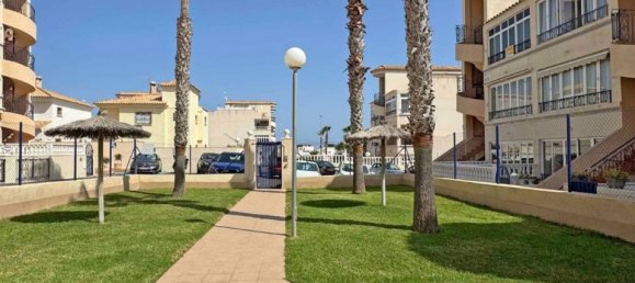 Apartamento de 2 dormitorios en Alicante, Spain No. 181463 20