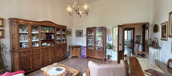 5 bedrooms Apartment in Florence, Italy No. 347535 3